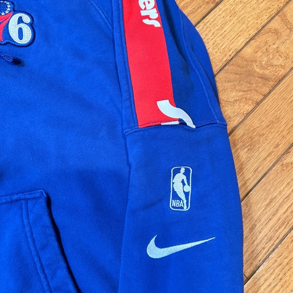 76's Hooded sweatshirt - Picture 4 of 7